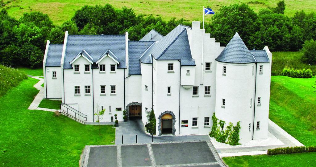 Glenskirlie Castle Hotel Banknock Exterior photo